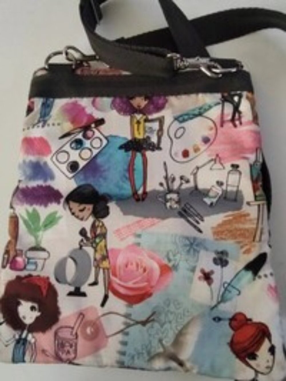 Le SportSac Messenger Bag Crossbody Purse Graffiti Roses Faces